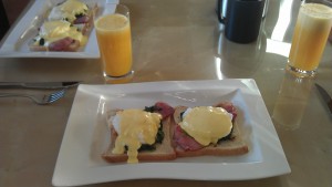 Eggs Benedict